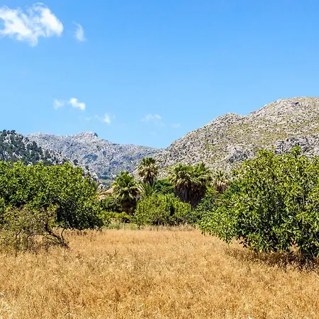 Vila Cuxac De Na Joana Pollença